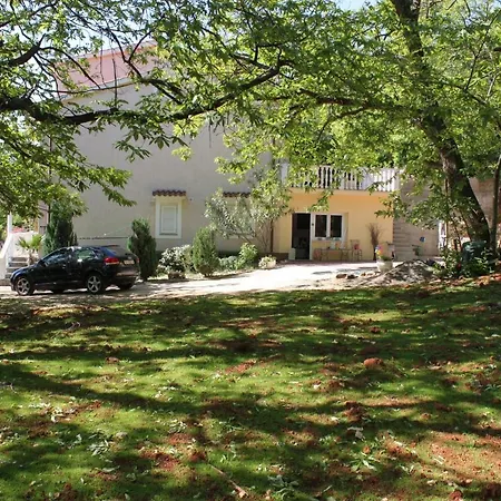 דירה With A Swimming Pool Opric, Opatija - 7711 לובראן