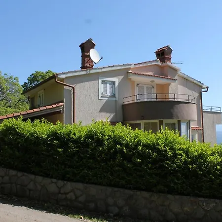 With A Swimming Pool Opric, Opatija - 7711 דירה לובראן