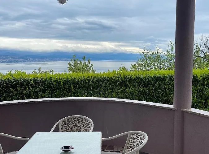 Appartamento With A Swimming Pool Opric, Opatija - 7711 Laurana